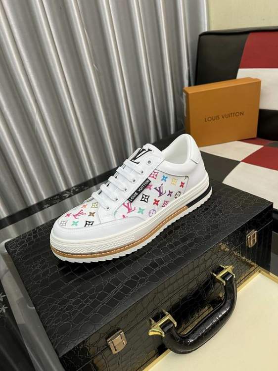 Picture of Louis Vuitton Shoes _SKULVsz38-44hnh042015579
